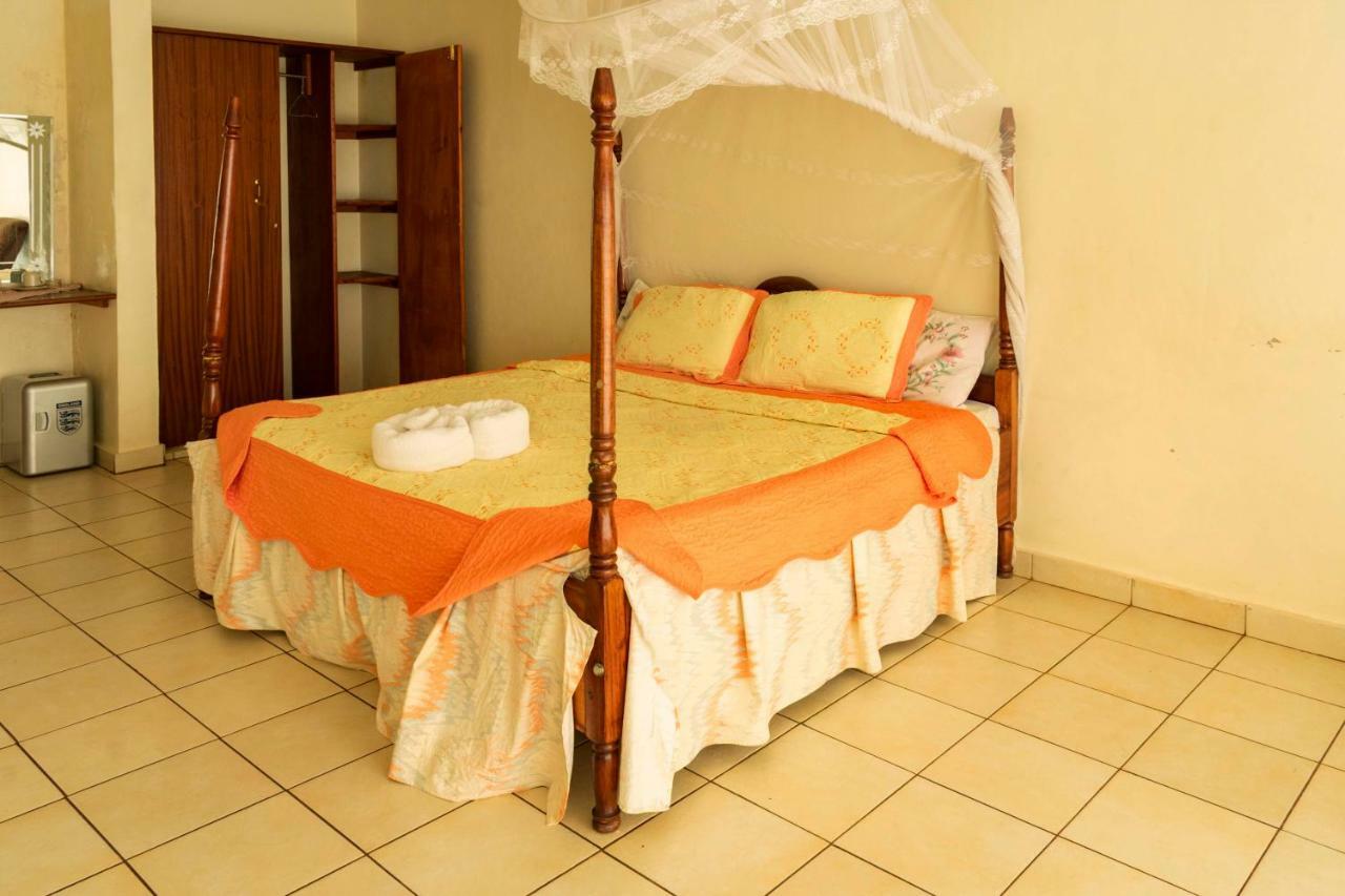 Sunrise Apartments Hotel Fort Portal Εξωτερικό φωτογραφία